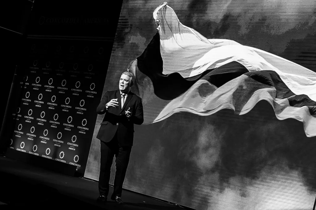 Hugo Sierra Fotografía - Política