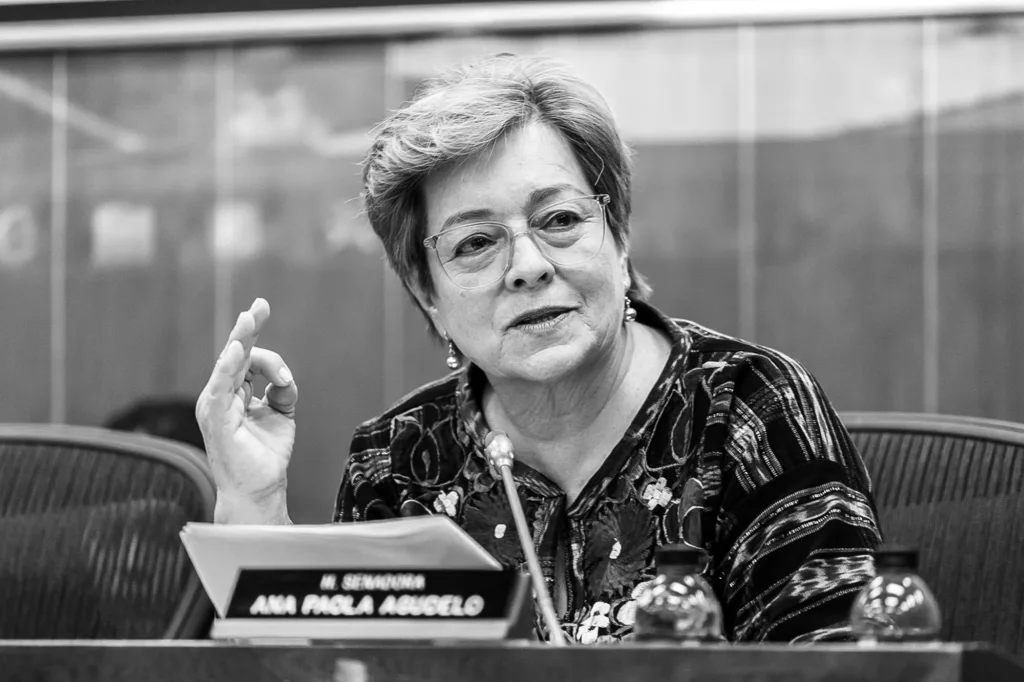 Hugo Sierra Fotografía - Política